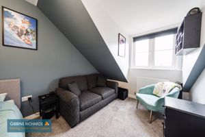 Bedroom- click for photo gallery